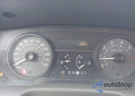 2006 Mercury Grand Marquis Gs z USA, uszkodzony, nr VIN 2MEFM74W66X637201